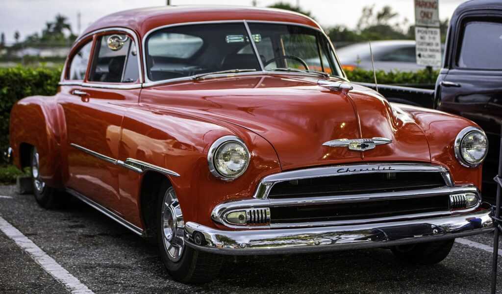 edgy short pixie cuts front and back